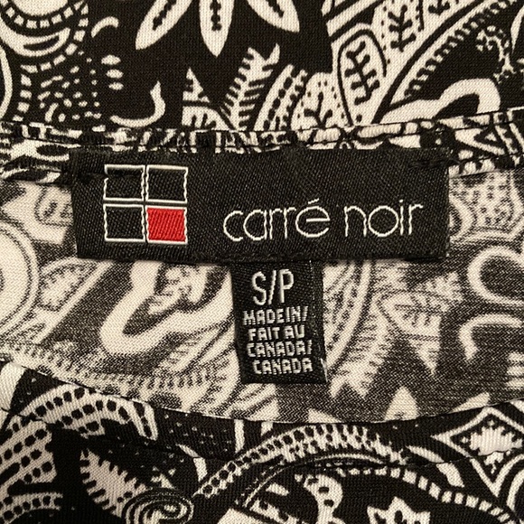 carré noir - Black & White Paisley Print Round Neck Sleeveless Blouse - Sz S - Picture 3 of 8